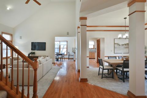 Tiny photo for 3827 Rockpointe Drive, Columbus, OH 43221 (MLS # 226007269)