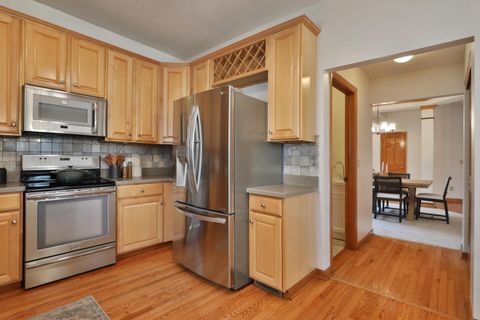 Tiny photo for 3827 Rockpointe Drive, Columbus, OH 43221 (MLS # 226007269)