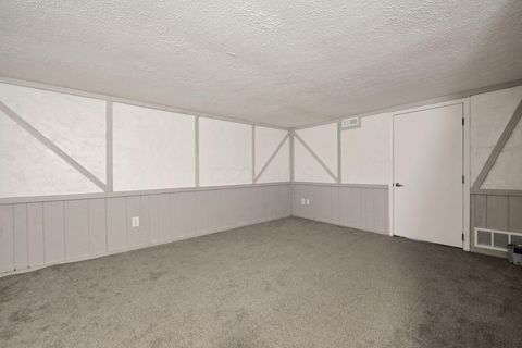 Tiny photo for 1221 Bethel Road, Columbus, OH 43220 (MLS # 225045560)