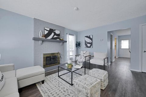 Tiny photo for 1221 Bethel Road, Columbus, OH 43220 (MLS # 225045560)