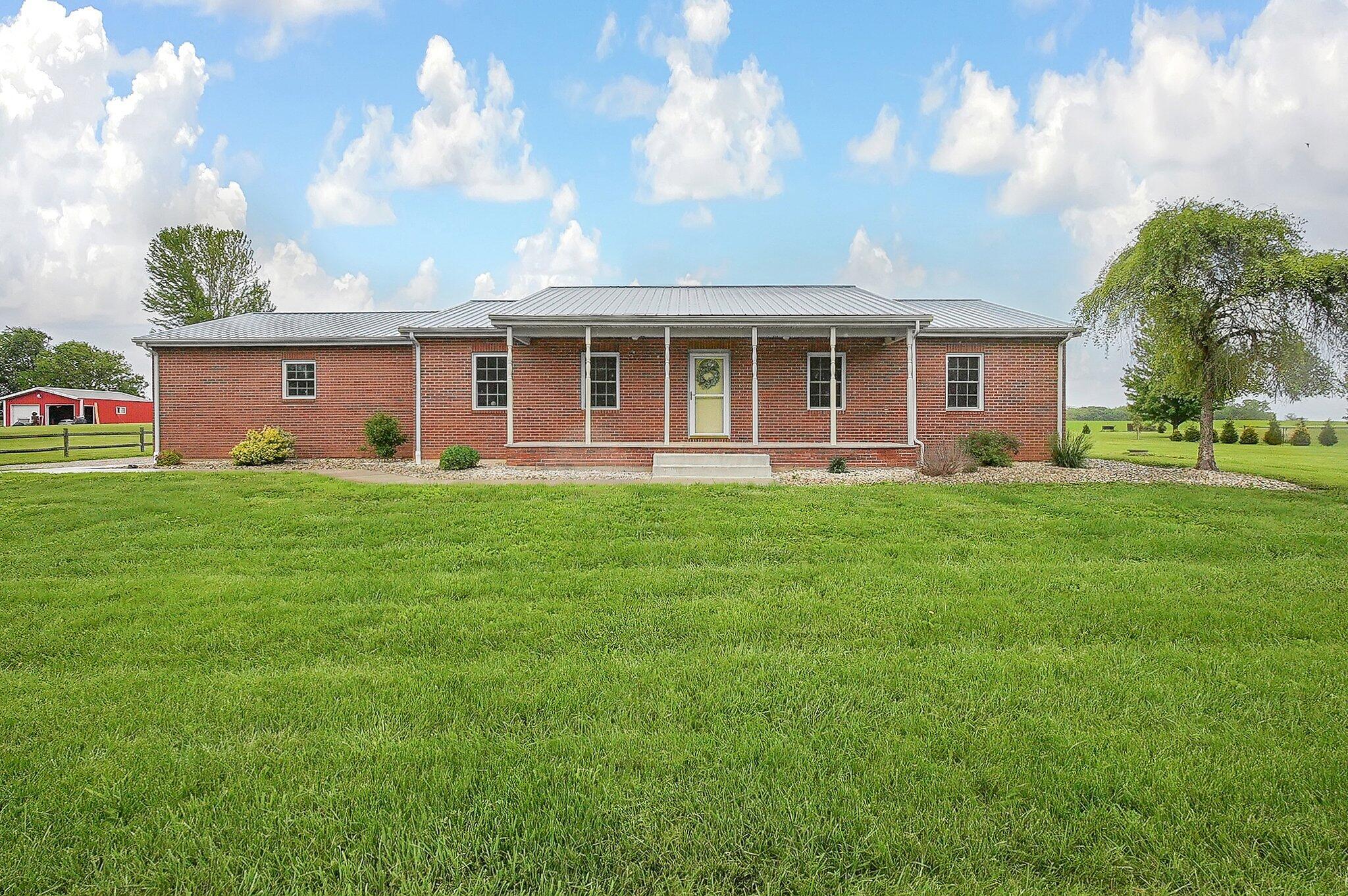 29938 Wolfe Road, Circleville, Ohio image 3