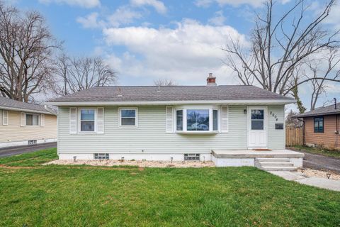 Photo of 2804 Columbus Street, Grove City, OH 43123 (MLS # 226007857)