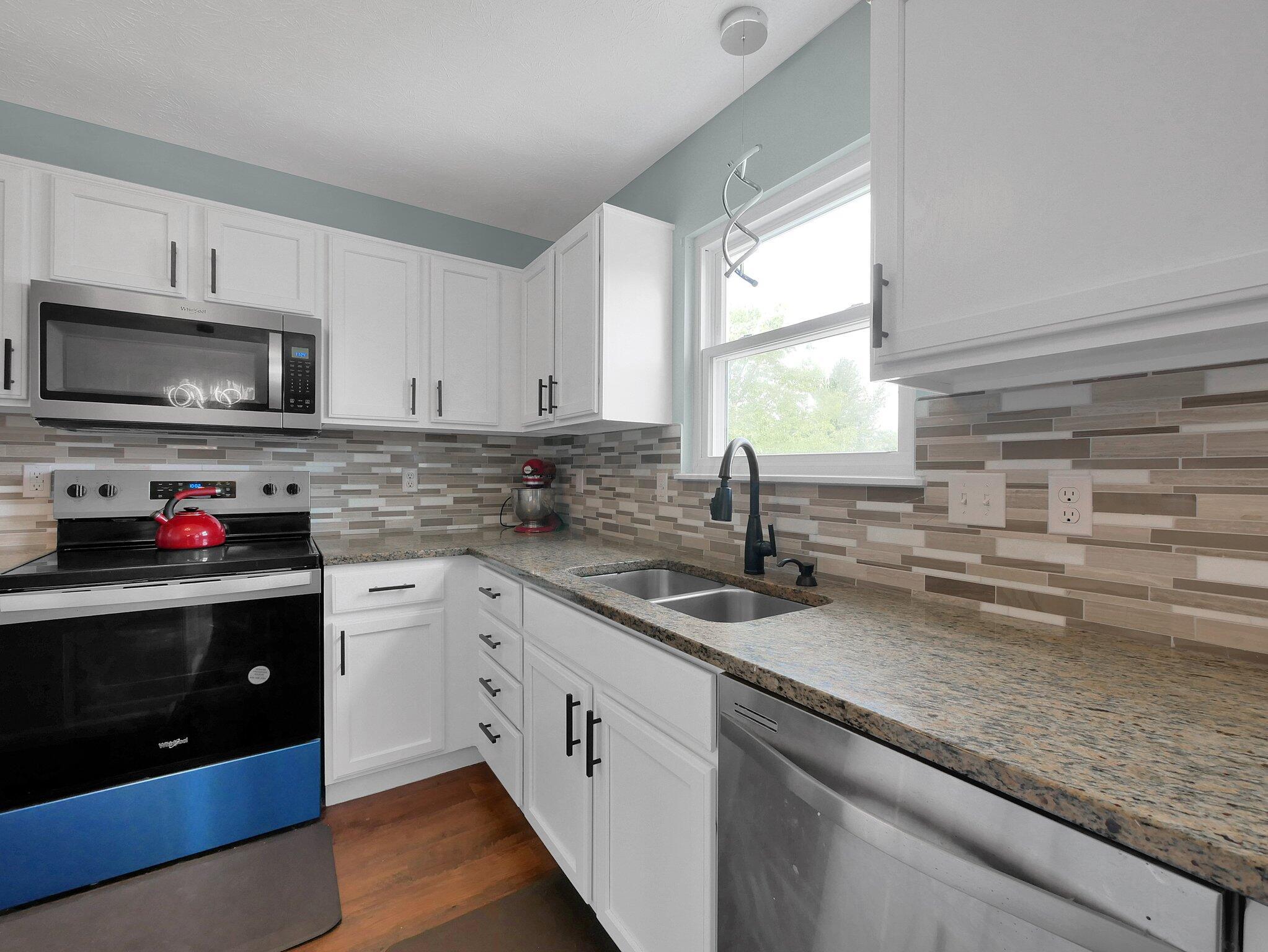 7758 Lerner Drive, Blacklick, Ohio image 14