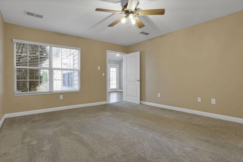 Tiny photo for 4526 Newport Loop E, Grove City, OH 43123 (MLS # 225044983)