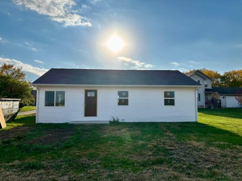 Photo of 5190 East Street NE, London, OH 43140 (MLS # 225042401)