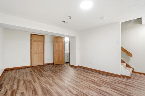 Tiny photo for 5055 Stoneybrook Boulevard 6E #6E, Hilliard, OH 43026 (MLS # 225045196)