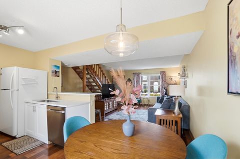 Tiny photo for 5055 Stoneybrook Boulevard 6E #6E, Hilliard, OH 43026 (MLS # 225045196)