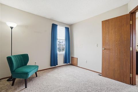 Tiny photo for 5055 Stoneybrook Boulevard 6E #6E, Hilliard, OH 43026 (MLS # 225045196)