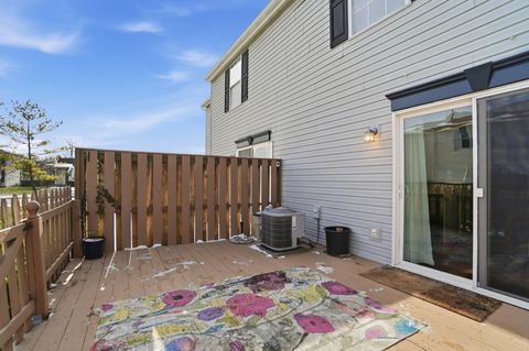 Tiny photo for 5055 Stoneybrook Boulevard 6E #6E, Hilliard, OH 43026 (MLS # 225045196)