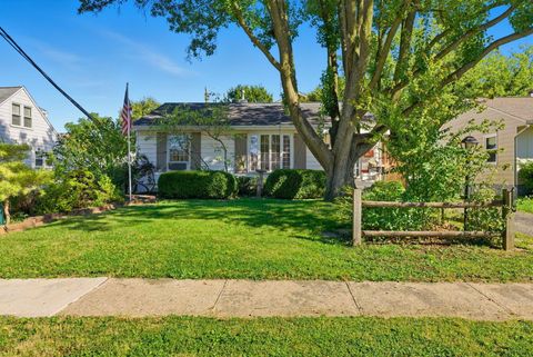 Photo of 1304 Byron Avenue, Columbus, OH 43227 (MLS # 225039433)