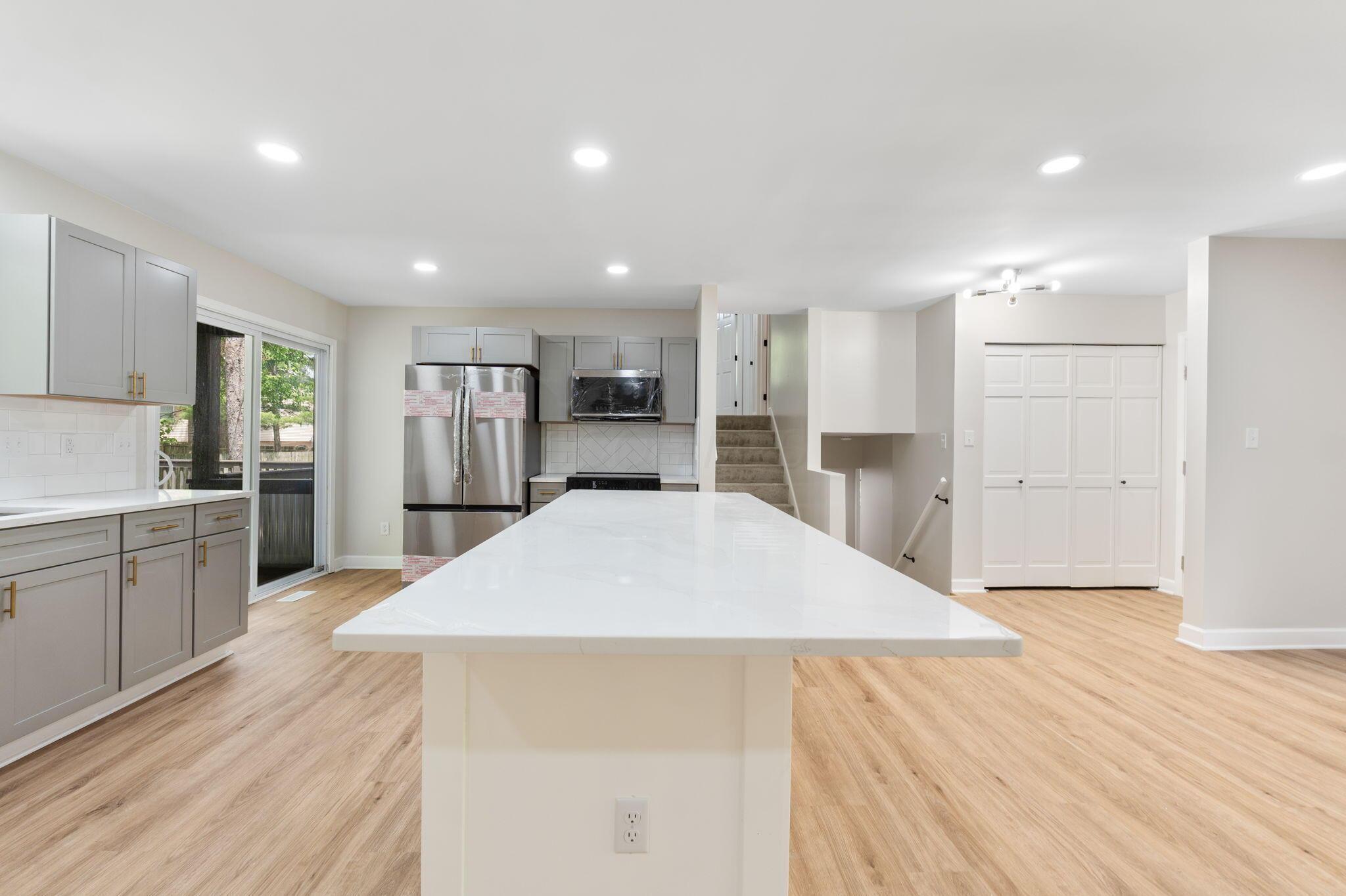 547 Hawthorne Place, Reynoldsburg, Ohio image 15