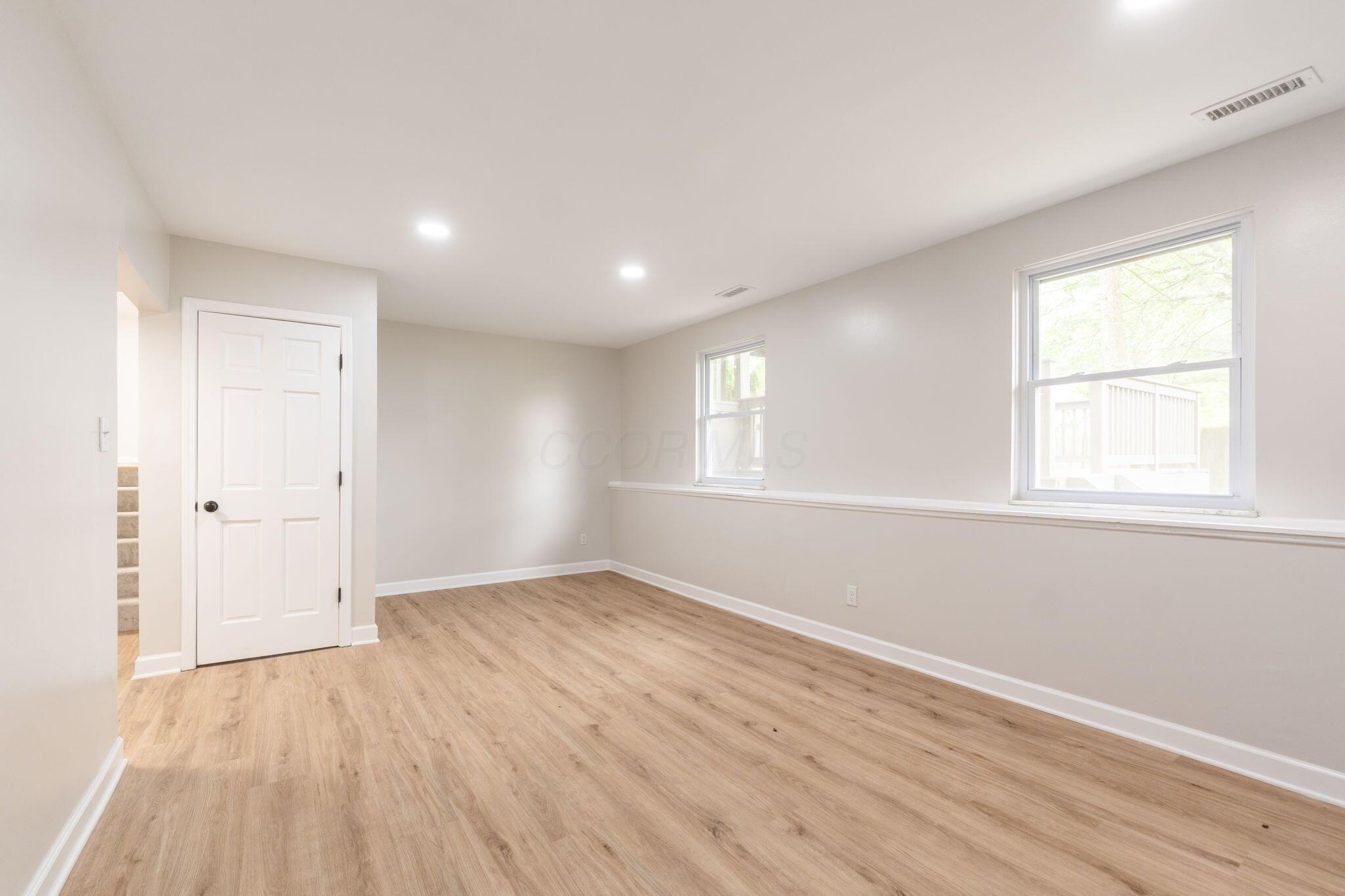 547 Hawthorne Place, Reynoldsburg, Ohio image 41