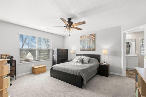 Tiny photo for 373 Kells Court W, Newark, OH 43055 (MLS # 226002279)