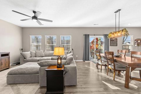 Tiny photo for 373 Kells Court W, Newark, OH 43055 (MLS # 226002279)