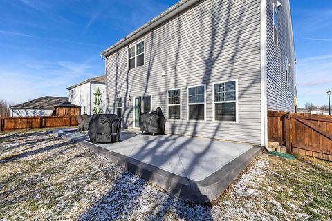 Tiny photo for 373 Kells Court W, Newark, OH 43055 (MLS # 226002279)