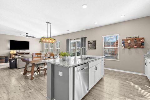 Tiny photo for 373 Kells Court W, Newark, OH 43055 (MLS # 226002279)