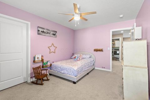 Tiny photo for 373 Kells Court W, Newark, OH 43055 (MLS # 226002279)