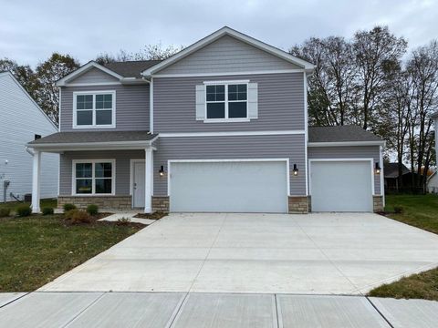 Photo of 373 Kells Court W, Newark, OH 43055 (MLS # 226002279)