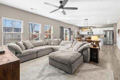 Tiny photo for 373 Kells Court W, Newark, OH 43055 (MLS # 226002279)