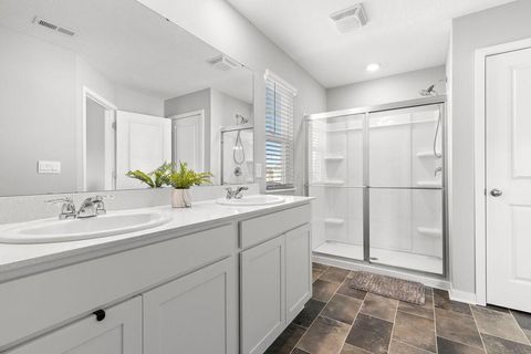 Tiny photo for 373 Kells Court W, Newark, OH 43055 (MLS # 226002279)