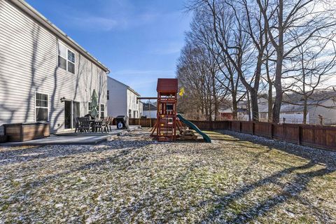 Tiny photo for 373 Kells Court W, Newark, OH 43055 (MLS # 226002279)