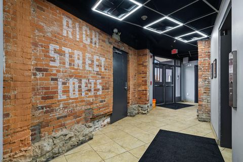 Tiny photo for 432 E Rich Street 4J #4J, Columbus, OH 43215 (MLS # 225045502)