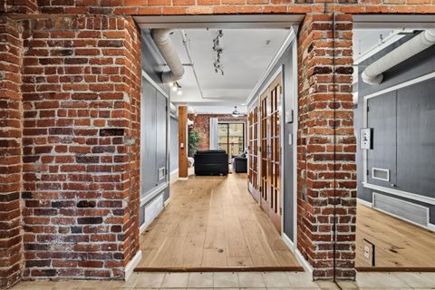 Tiny photo for 432 E Rich Street 4J #4J, Columbus, OH 43215 (MLS # 225045502)