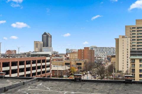 Tiny photo for 432 E Rich Street 4J #4J, Columbus, OH 43215 (MLS # 225045502)