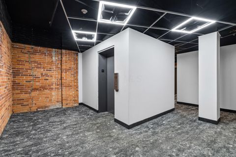 Tiny photo for 432 E Rich Street 4J #4J, Columbus, OH 43215 (MLS # 225045502)