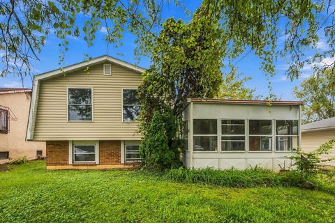 Photo of 1736 Rebecca Street, Columbus, OH 43219 (MLS # 226035955)