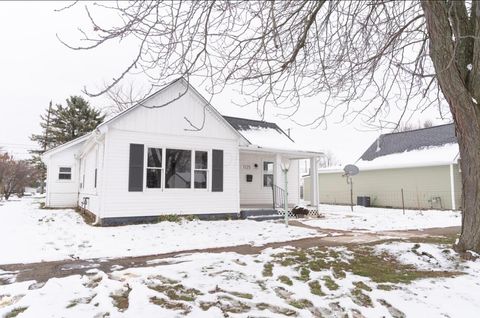 Tiny photo for 1125 E Paint Street, Washington Court House, OH 43160 (MLS # 225045417)