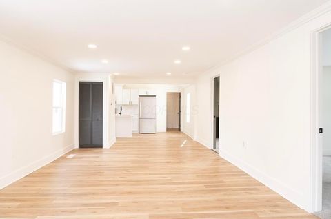 Tiny photo for 1125 E Paint Street, Washington Court House, OH 43160 (MLS # 225045417)