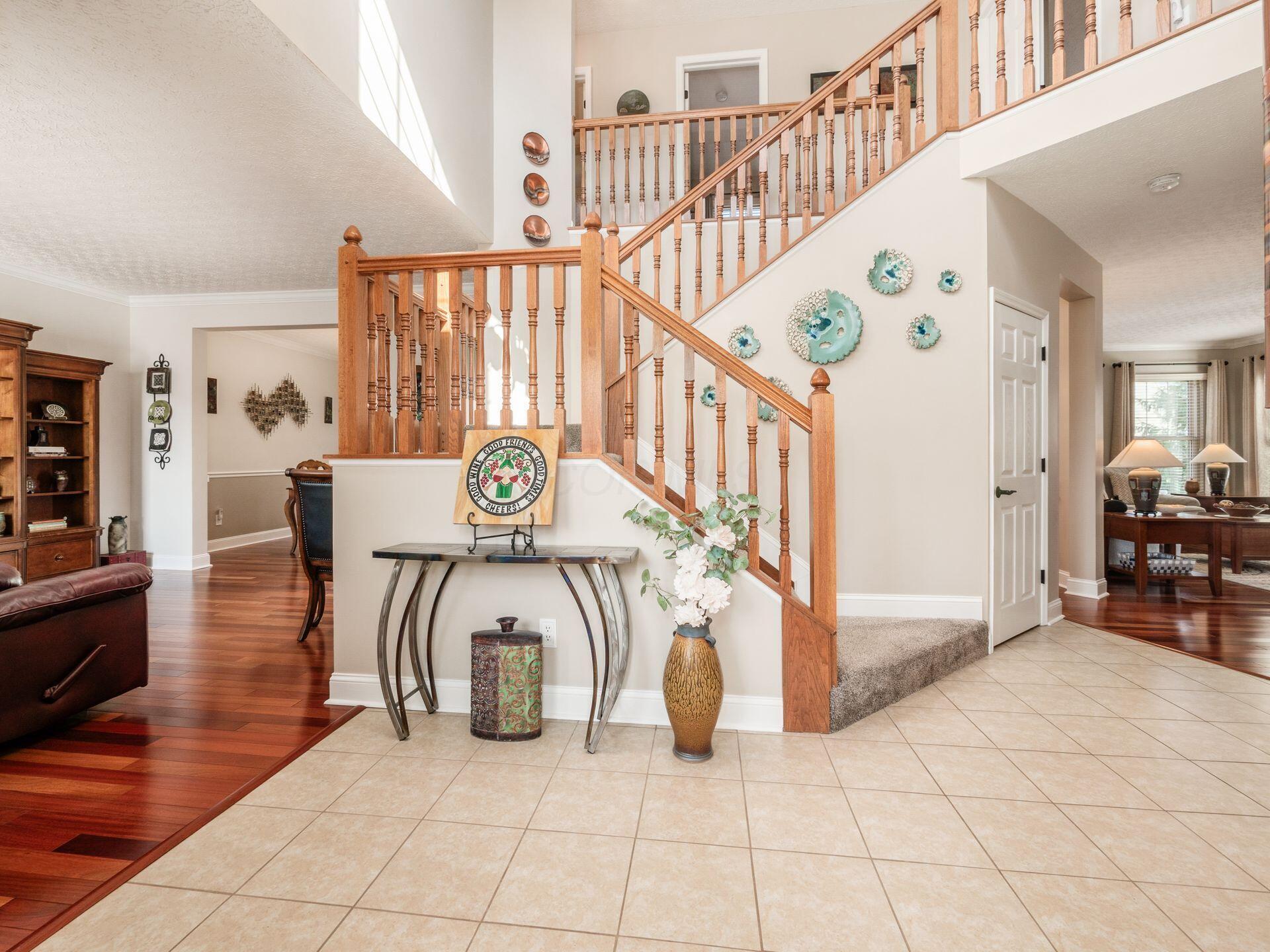 2295 Bold Venture Drive, Lewis Center, Ohio image 4