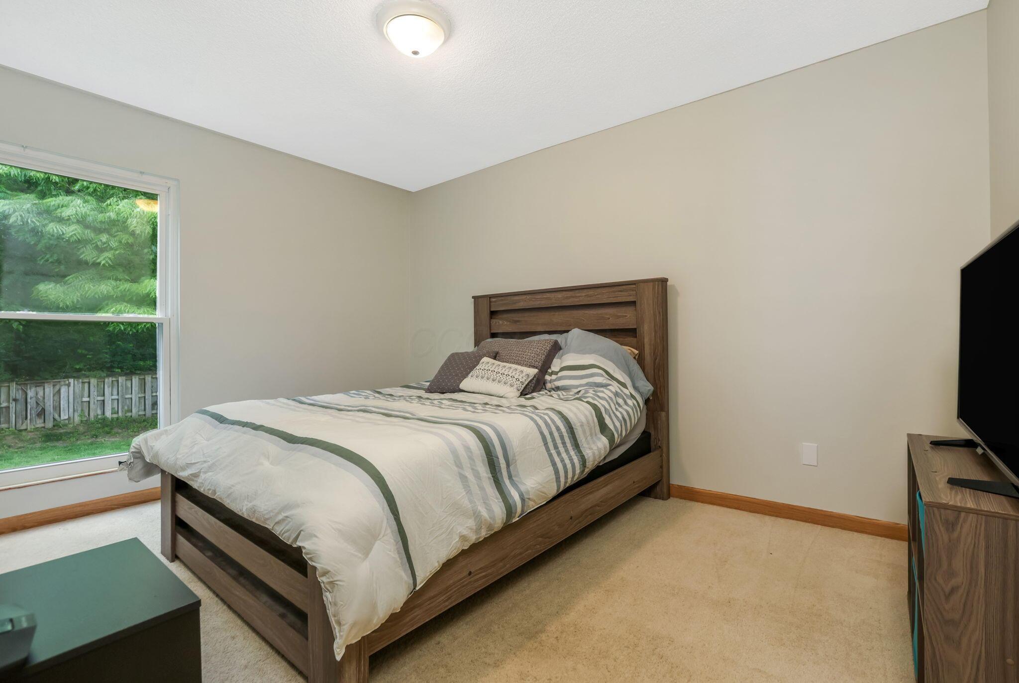 1790 Jupiter Avenue, Hilliard, Ohio image 22