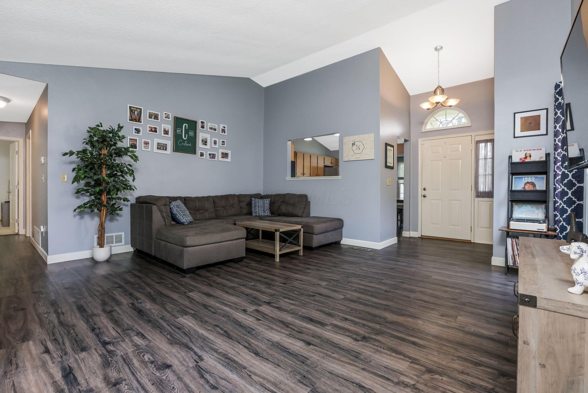 1790 Jupiter Avenue, Hilliard, Ohio image 12