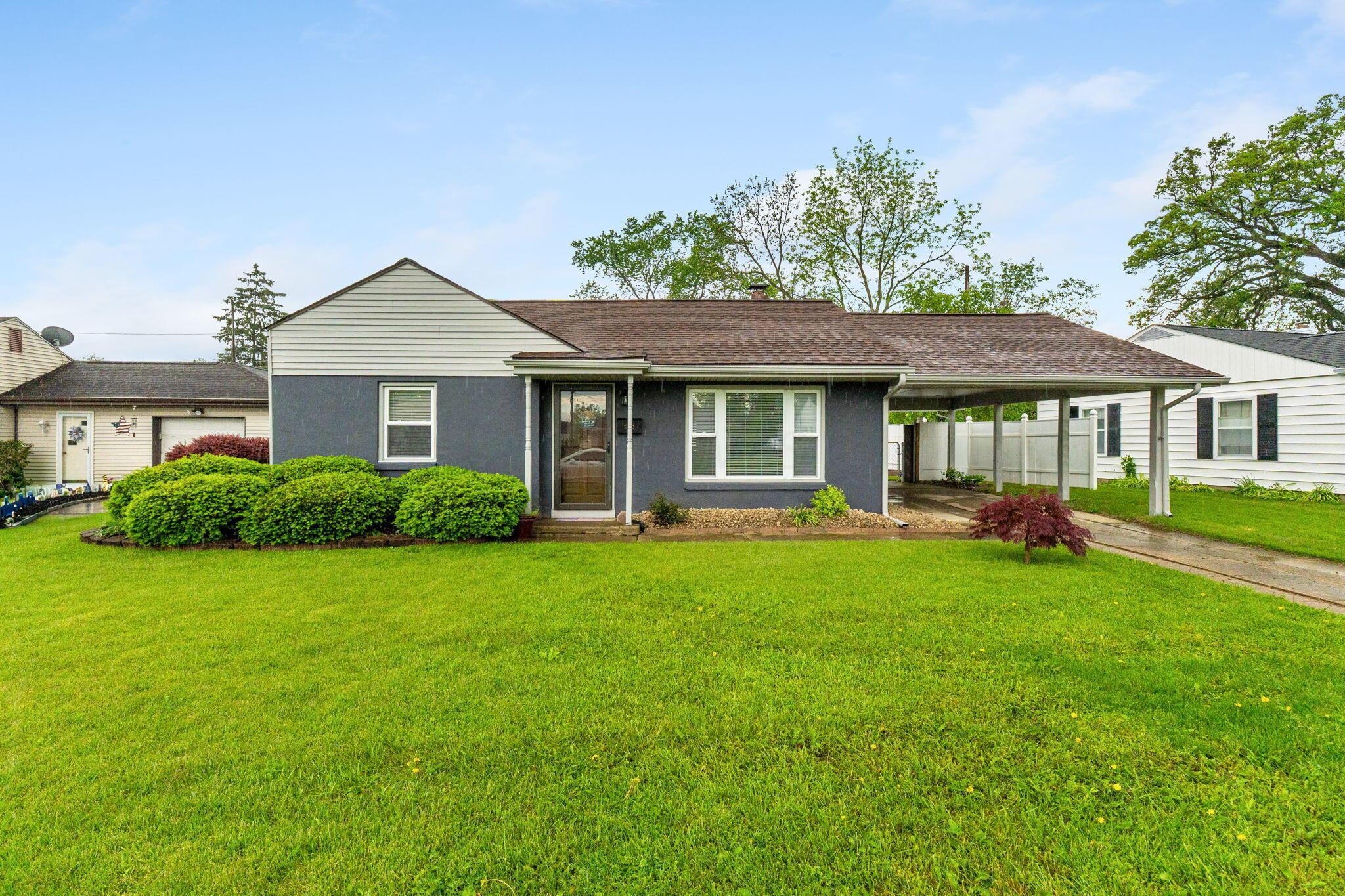 259 Merriman Drive, West Jefferson, Ohio image 1
