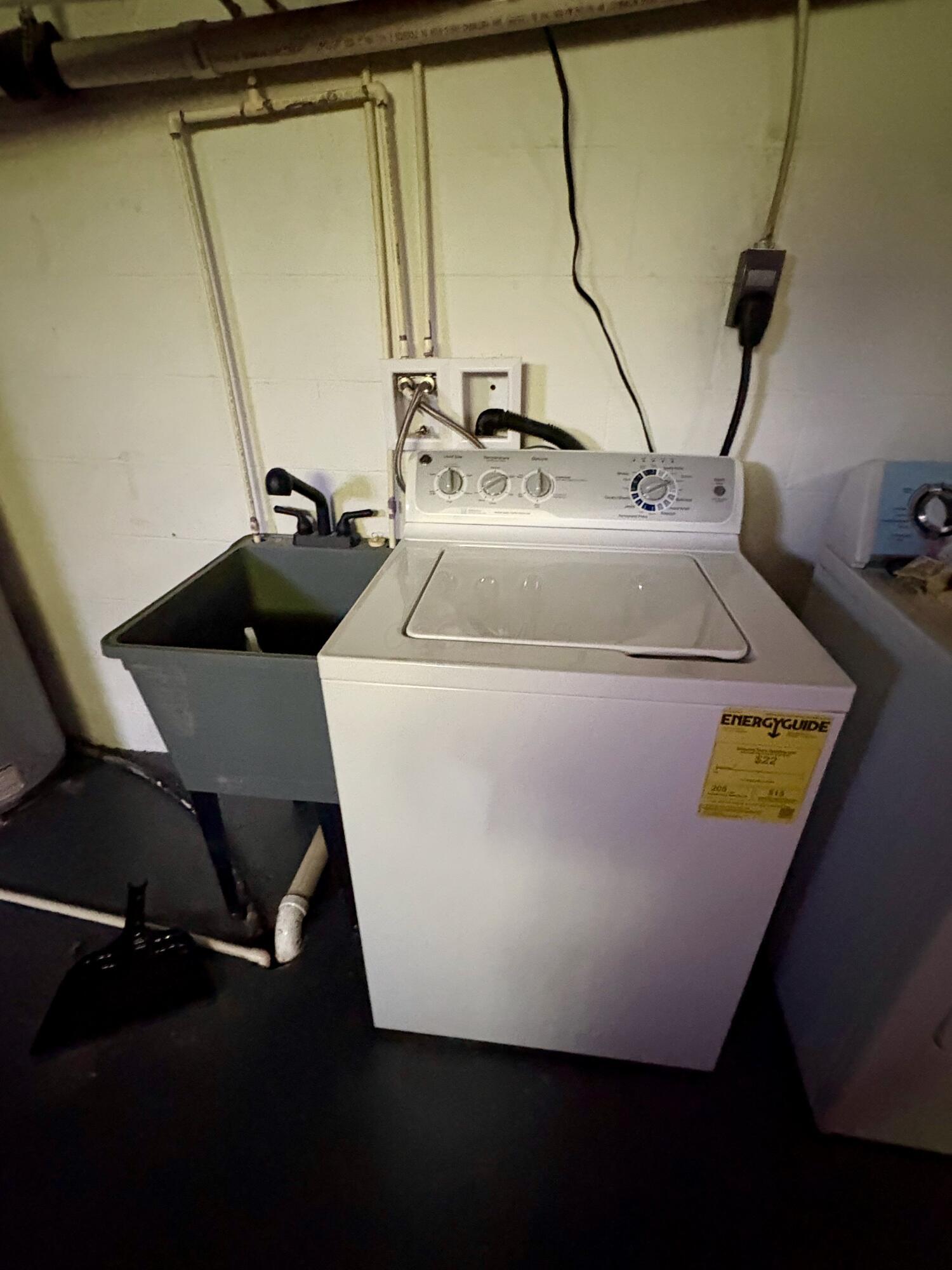 Columbus, Ohio 43212, United States, 2 Bedrooms Bedrooms, ,1 BathroomBathrooms,Residential,Active,183625