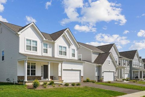 Tiny photo for 277 Olympic Loop, Commercial Point, OH 43116 (MLS # 225045110)