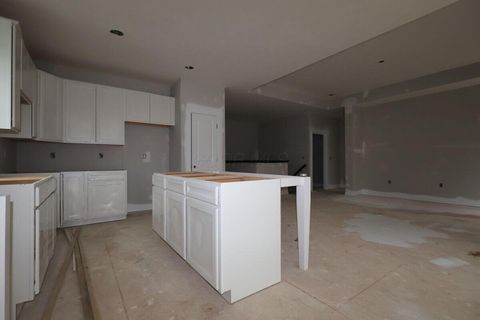 Tiny photo for 277 Olympic Loop, Commercial Point, OH 43116 (MLS # 225045110)