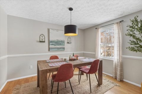 Tiny photo for 6456 Goldfinch Drive, Westerville, OH 43081 (MLS # 225044745)