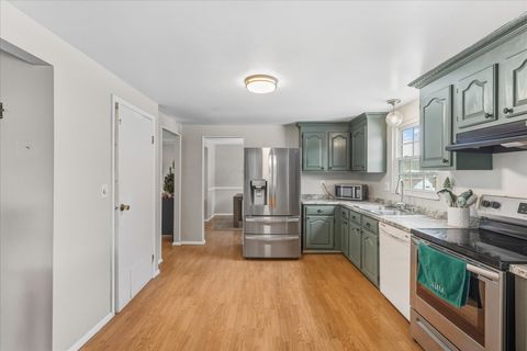 Tiny photo for 6456 Goldfinch Drive, Westerville, OH 43081 (MLS # 225044745)