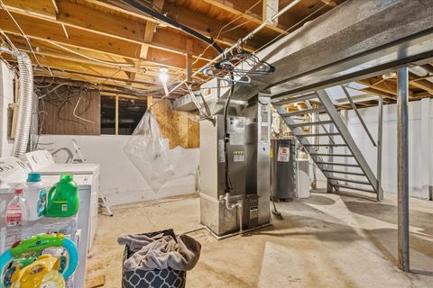 Tiny photo for 6456 Goldfinch Drive, Westerville, OH 43081 (MLS # 225044745)