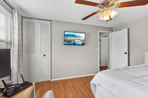 Tiny photo for 6456 Goldfinch Drive, Westerville, OH 43081 (MLS # 225044745)