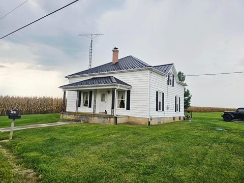 Photo of 595 Zimmerman Road, Greenfield, OH 45123 (MLS # 226035598)