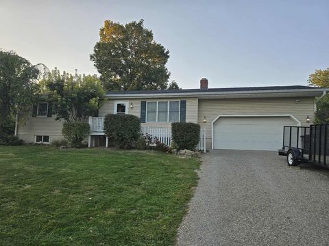 Photo of 6355 Brentcrest Drive, Nashport, OH 43830 (MLS # 225037801)