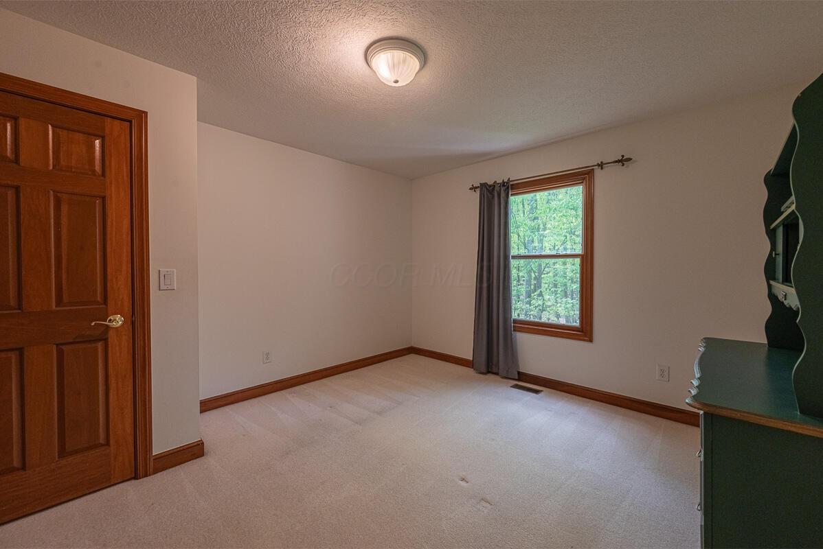 8884 Filiz Lane, Powell, Ohio image 33