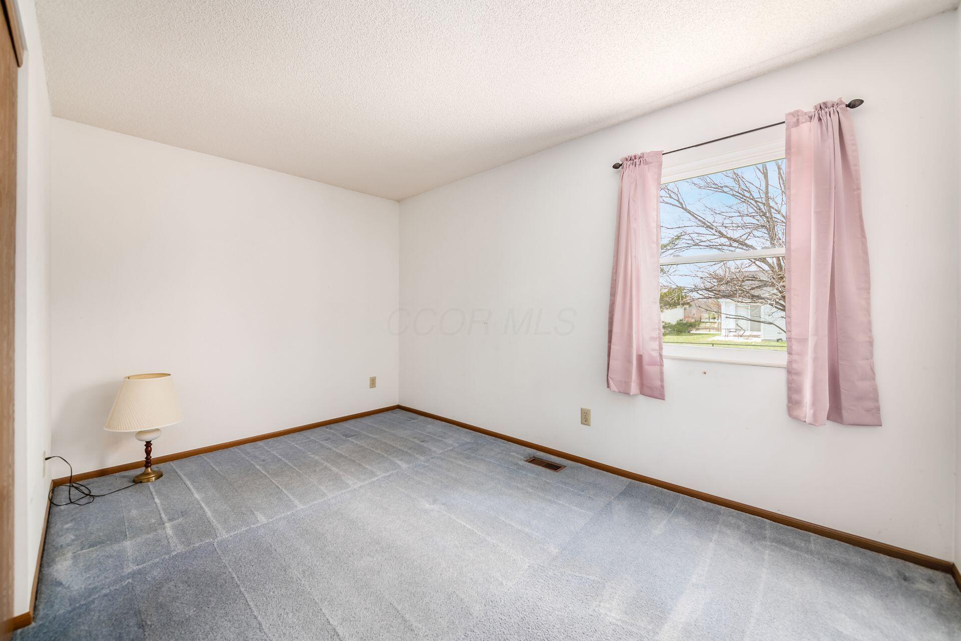 1689 Jupiter Avenue, Hilliard, Ohio image 19