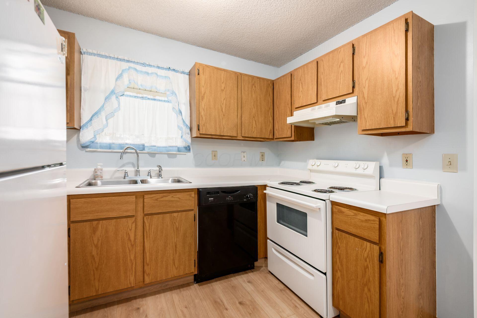 1689 Jupiter Avenue, Hilliard, Ohio image 13