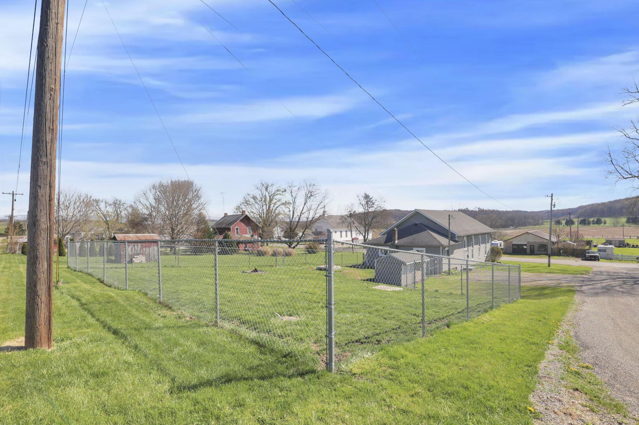 6173 Licking Valley Road, Frazeysburg, Ohio image 36