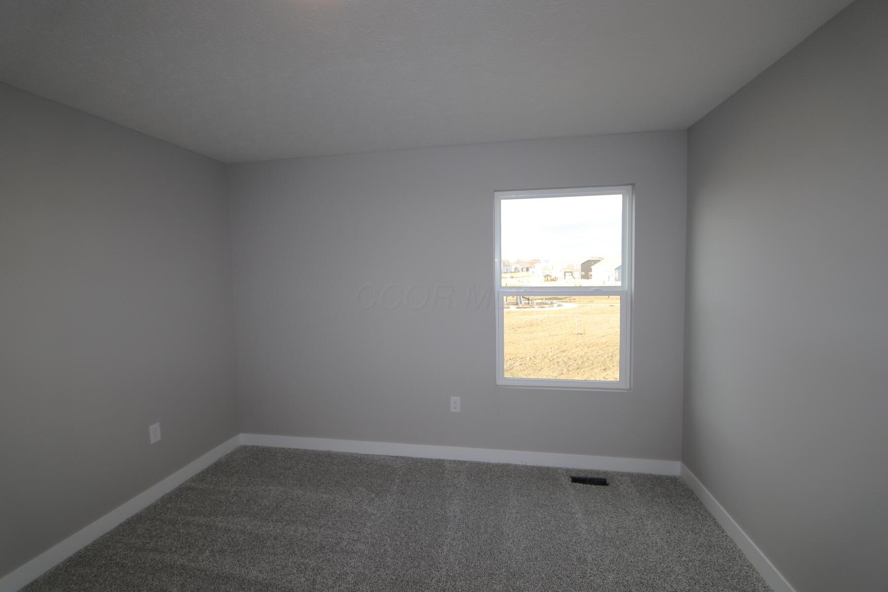 5782 Shadowfair Lane, Powell, Ohio image 14